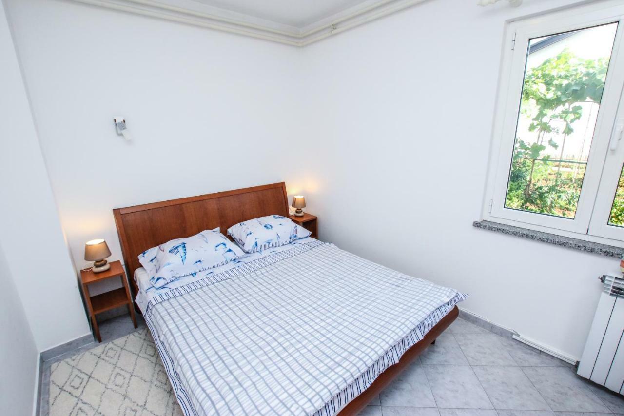 Апартаменты Apartman Mario Пореч Экстерьер фото